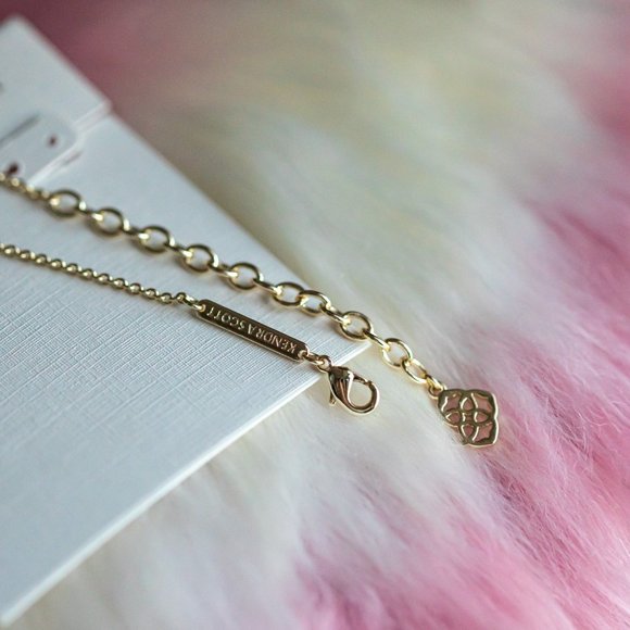 Kendra Scott Gold ELISA Rose Quartz Necklace - Picture 3 of 3